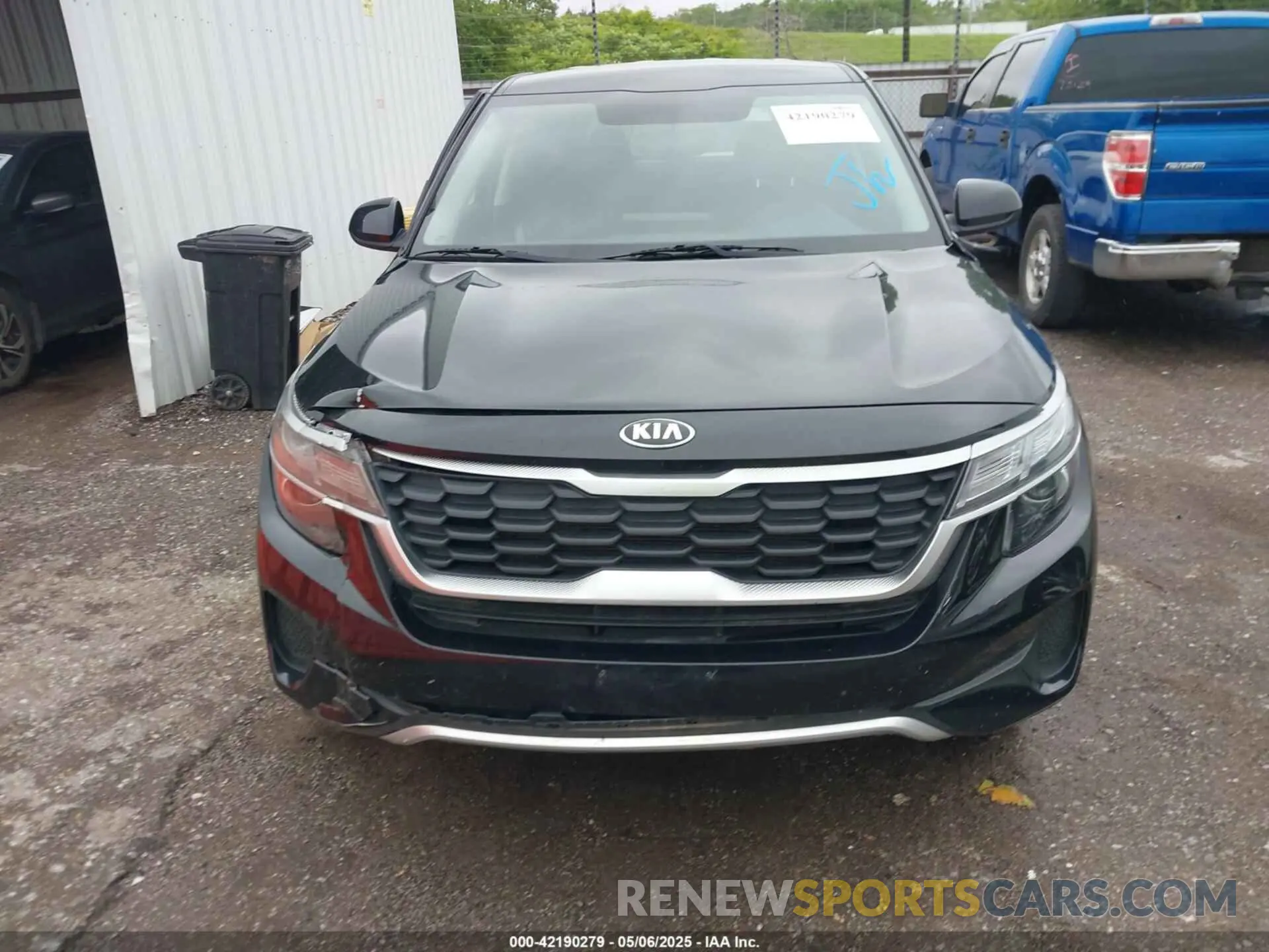 12 Photograph of a damaged car KNDEPCAA5M7159653 KIA SELTOS 2021