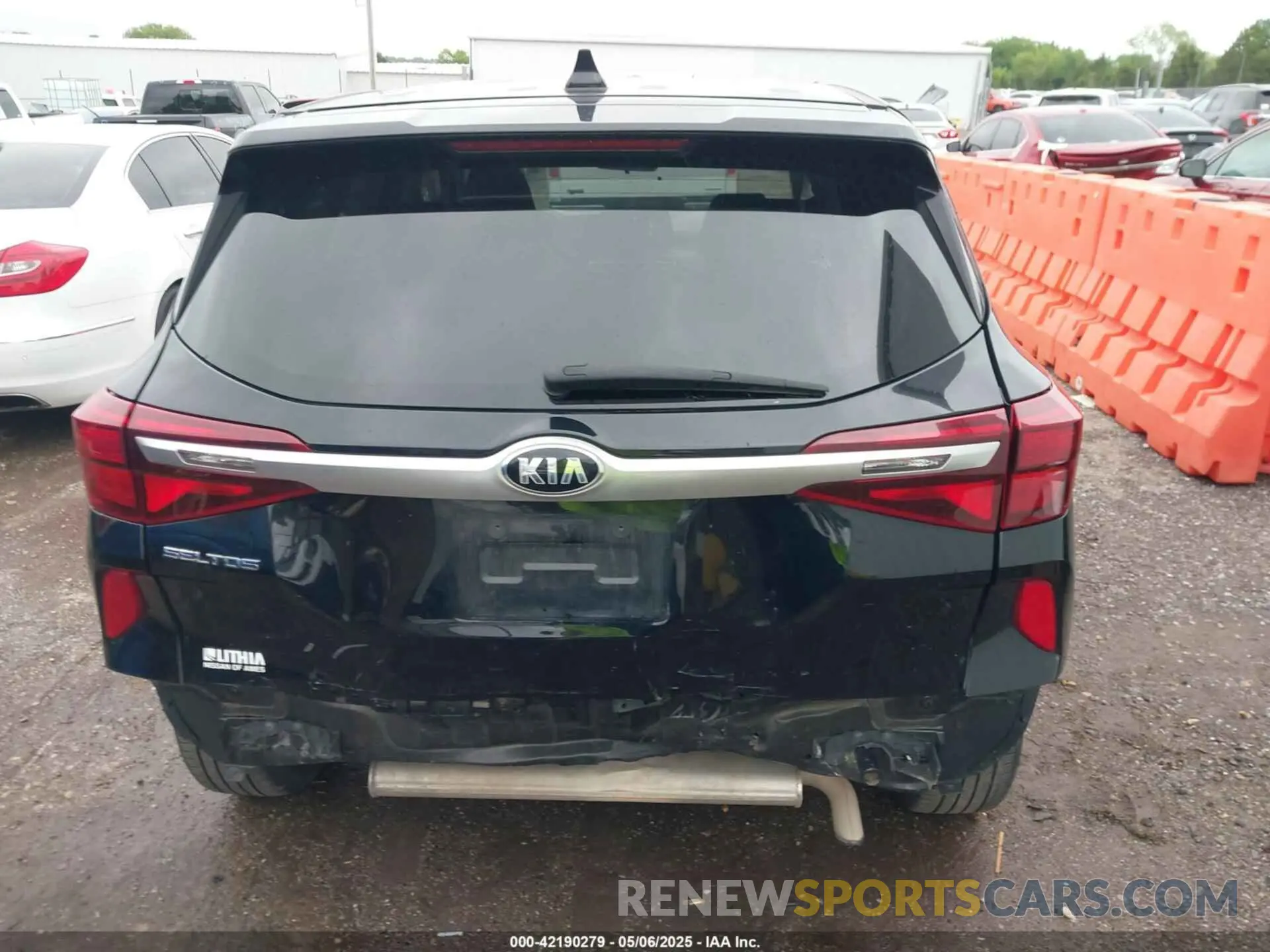 16 Photograph of a damaged car KNDEPCAA5M7159653 KIA SELTOS 2021