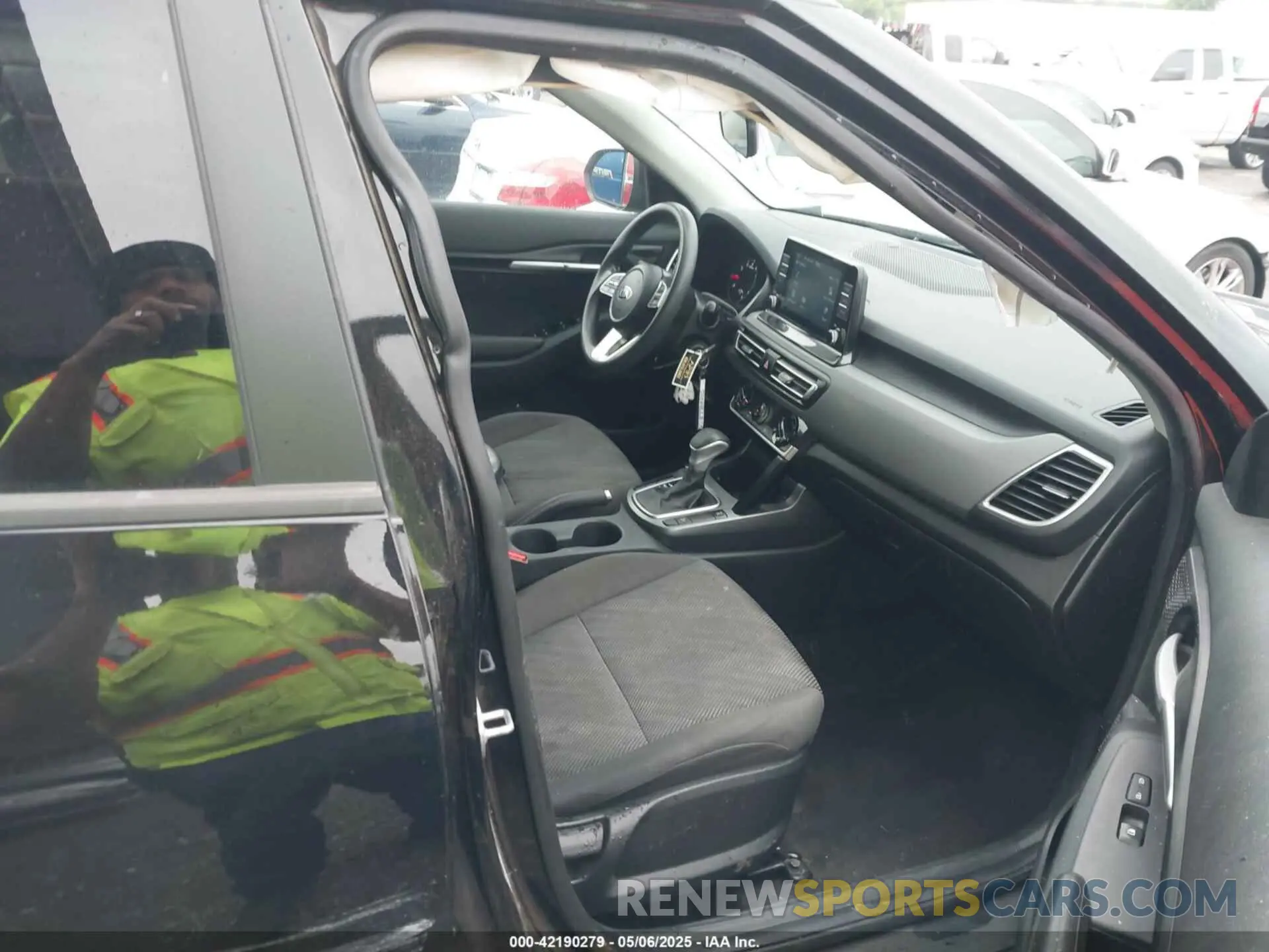 5 Photograph of a damaged car KNDEPCAA5M7159653 KIA SELTOS 2021