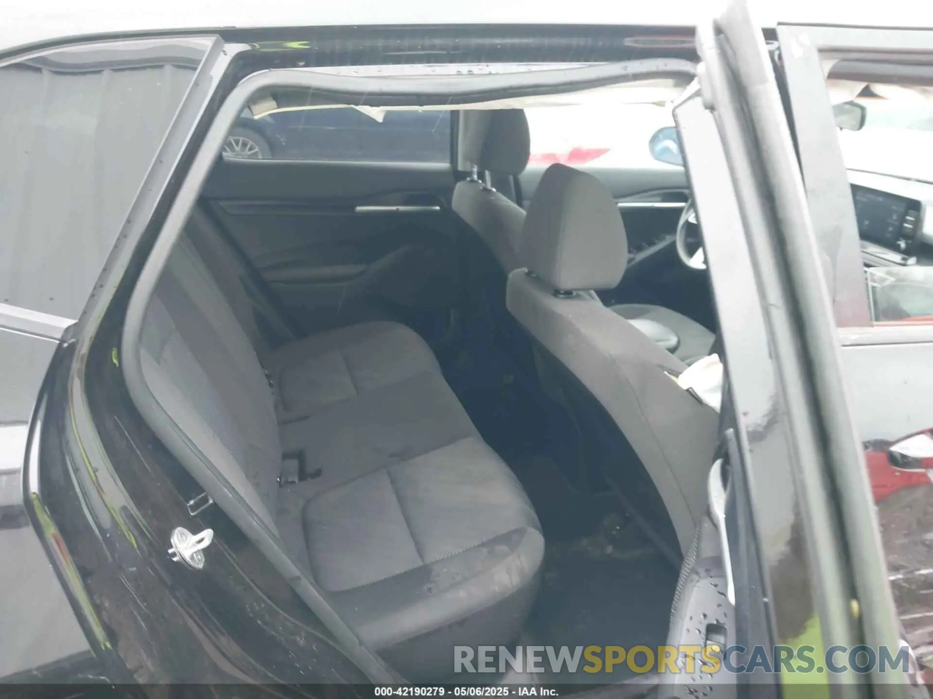 8 Photograph of a damaged car KNDEPCAA5M7159653 KIA SELTOS 2021