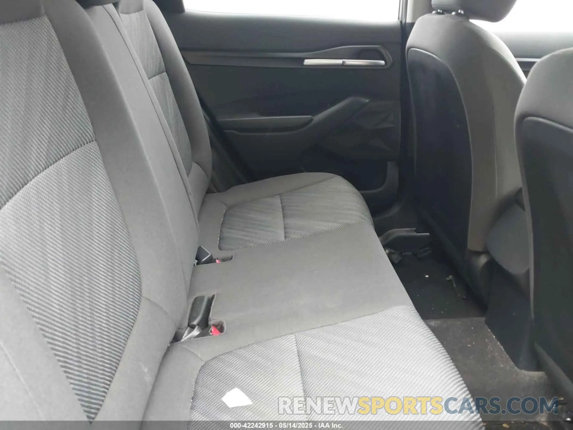 8 Photograph of a damaged car KNDEPCAA6M7138813 KIA SELTOS 2021