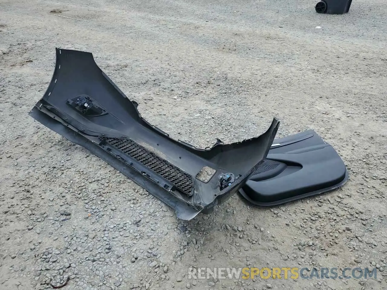 13 Photograph of a damaged car KNDEPCAA6M7172430 KIA SELTOS 2021