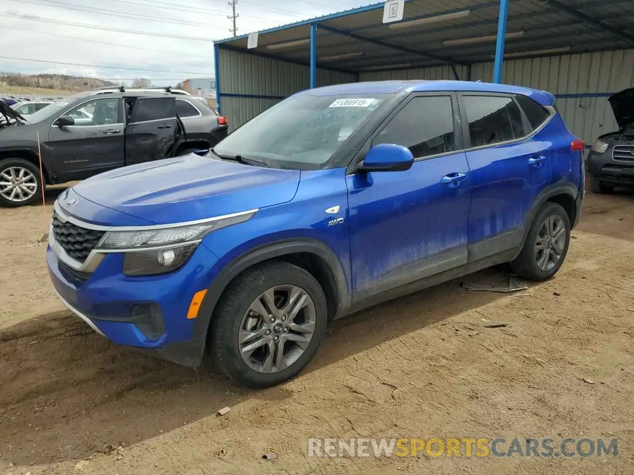 1 Photograph of a damaged car KNDEPCAA7M7127237 KIA SELTOS 2021