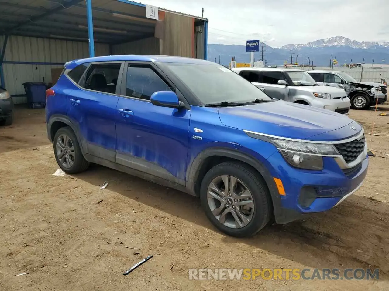 4 Photograph of a damaged car KNDEPCAA7M7127237 KIA SELTOS 2021