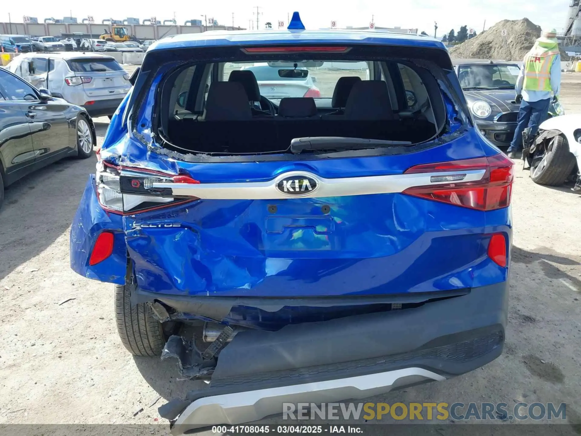 16 Photograph of a damaged car KNDEPCAA9M7076887 KIA SELTOS 2021