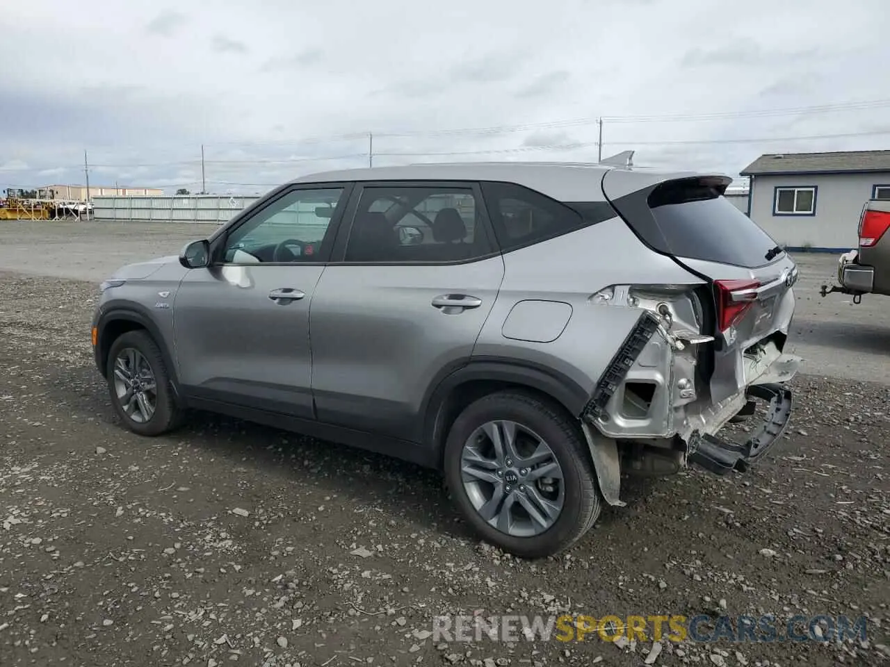 2 Photograph of a damaged car KNDEPCAAXM7048970 KIA SELTOS 2021