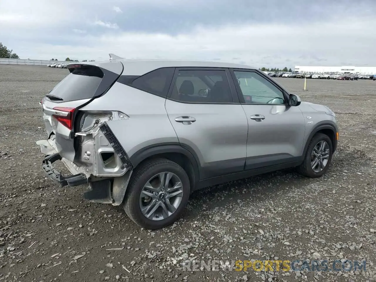 3 Photograph of a damaged car KNDEPCAAXM7048970 KIA SELTOS 2021