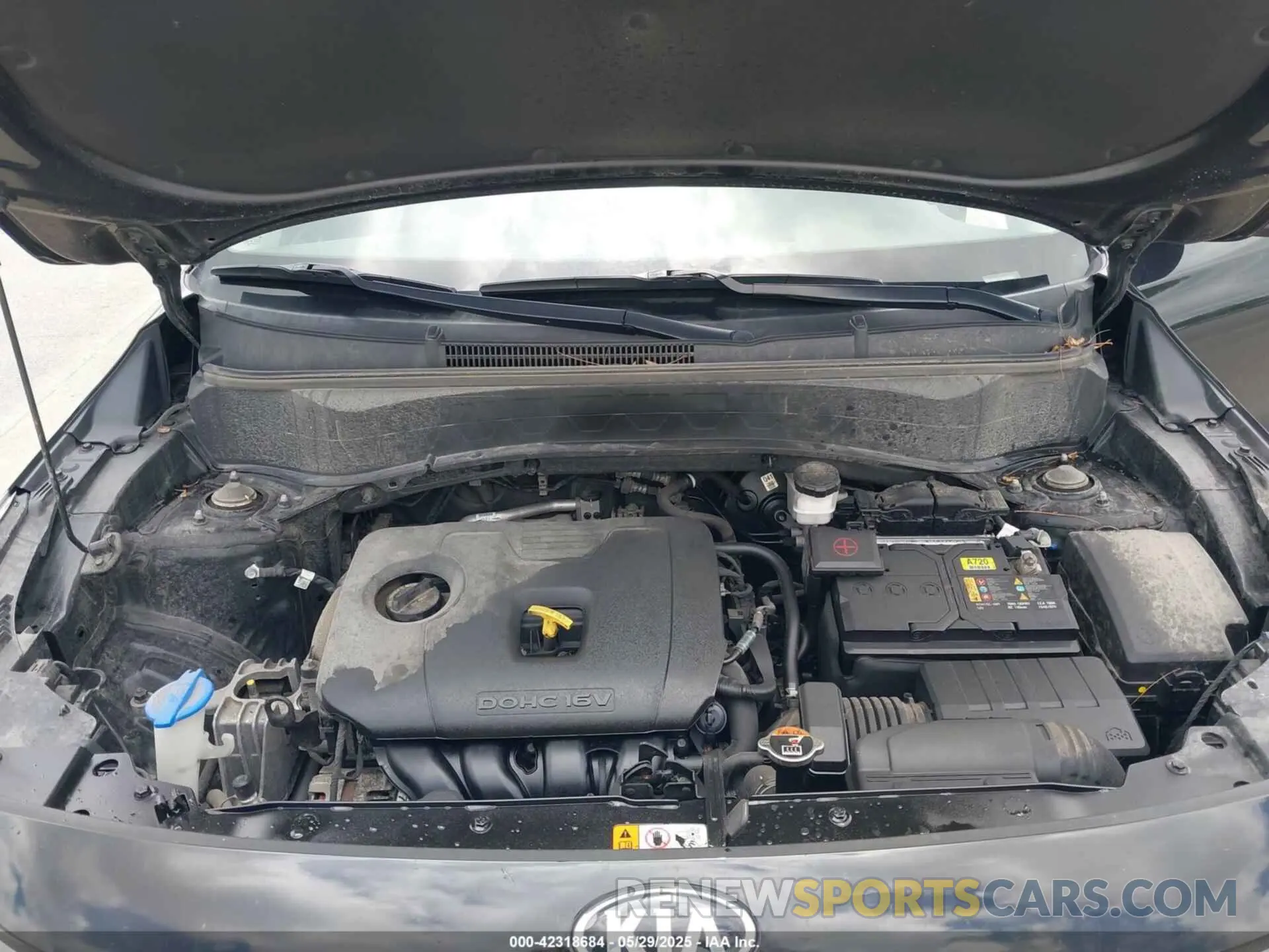8 Photograph of a damaged car KNDEPCAAXM7061184 KIA SELTOS 2021