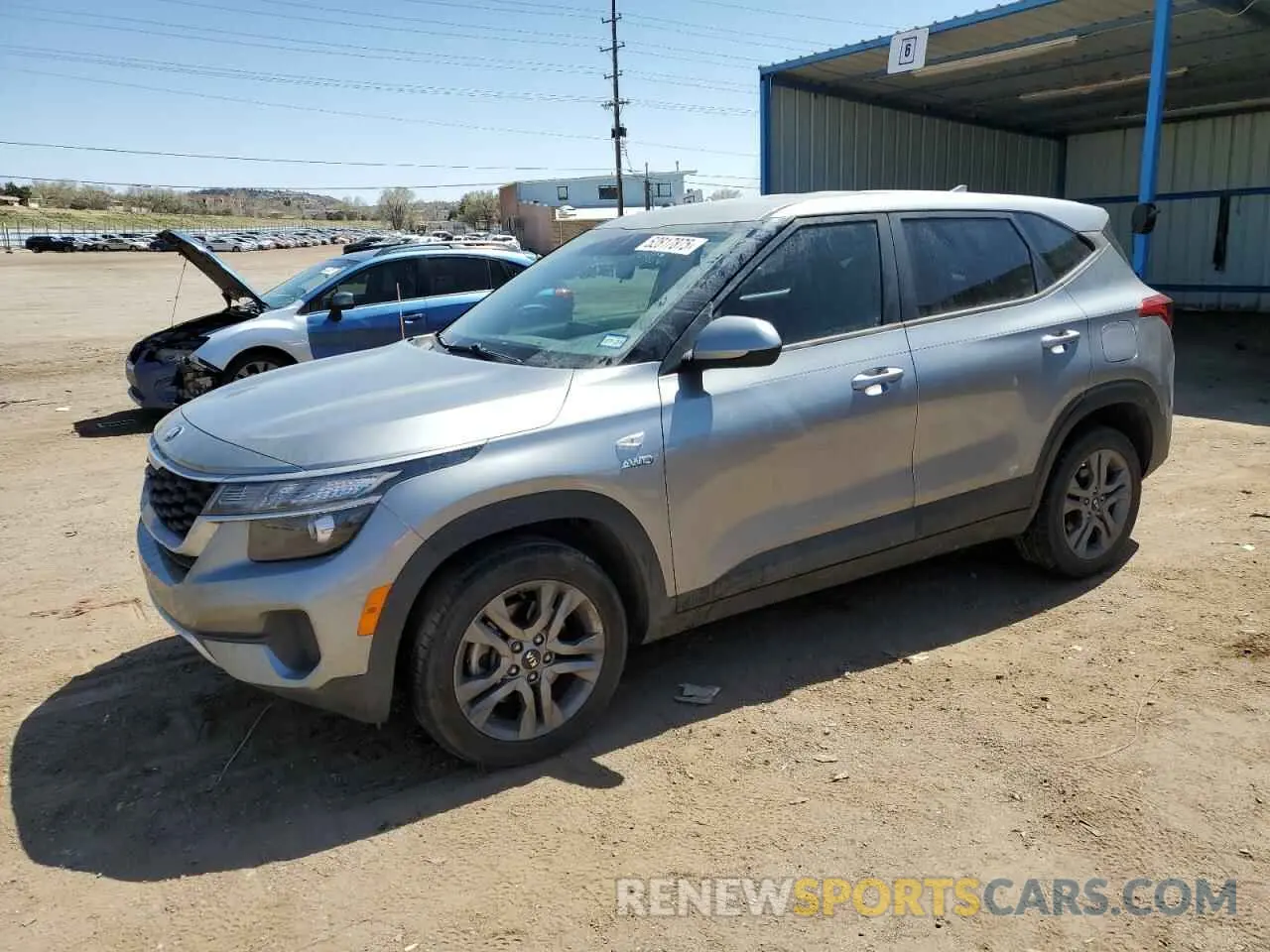 1 Photograph of a damaged car KNDEPCAAXM7094203 KIA SELTOS 2021