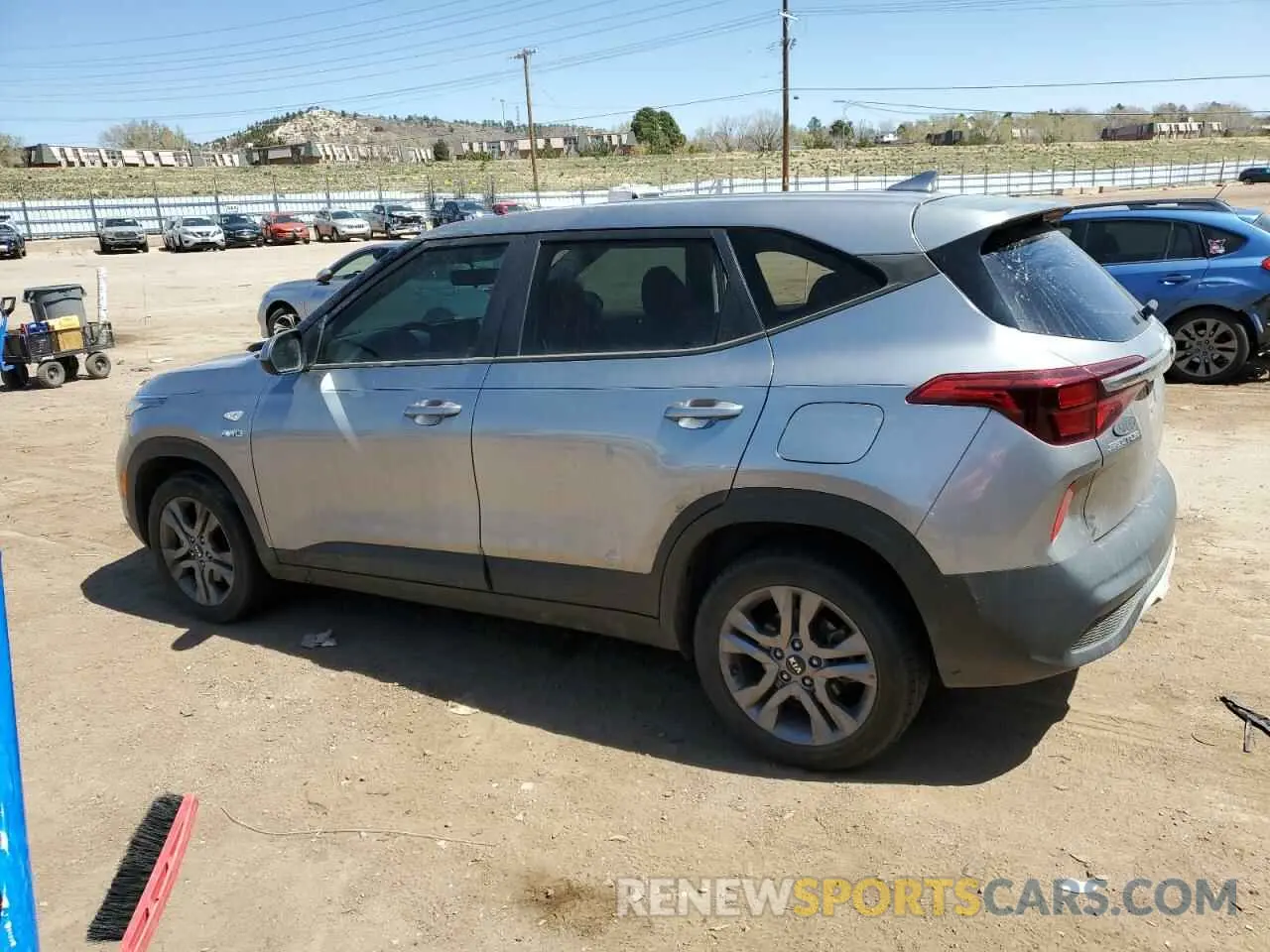 2 Photograph of a damaged car KNDEPCAAXM7094203 KIA SELTOS 2021