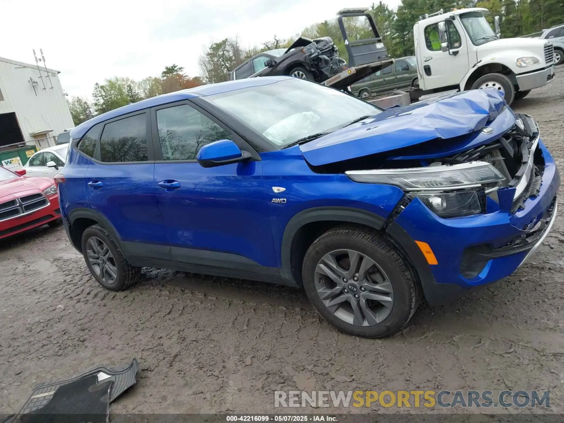 13 Photograph of a damaged car KNDEPCAAXM7180496 KIA SELTOS 2021