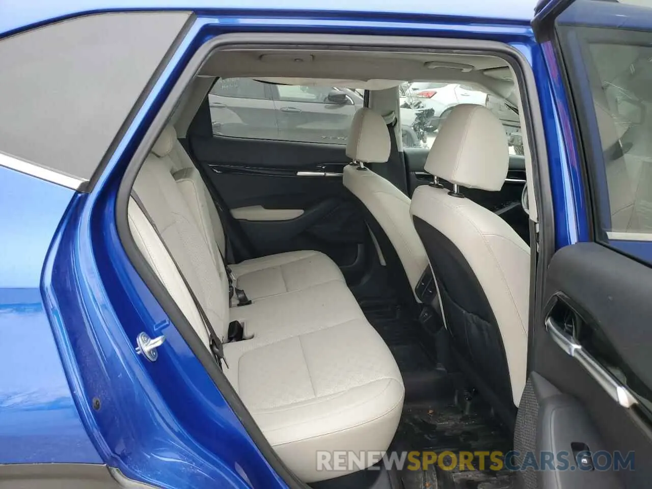 11 Photograph of a damaged car KNDERCAA0M7072270 KIA SELTOS 2021
