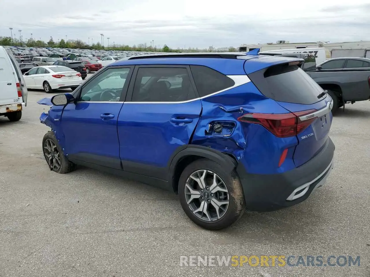 2 Photograph of a damaged car KNDERCAA0M7072270 KIA SELTOS 2021