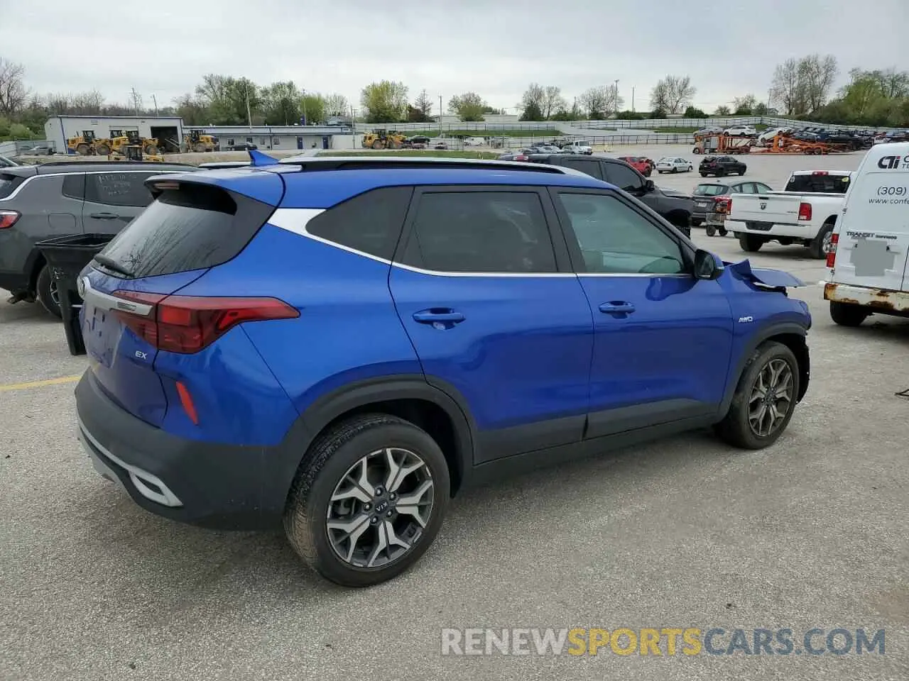 3 Photograph of a damaged car KNDERCAA0M7072270 KIA SELTOS 2021