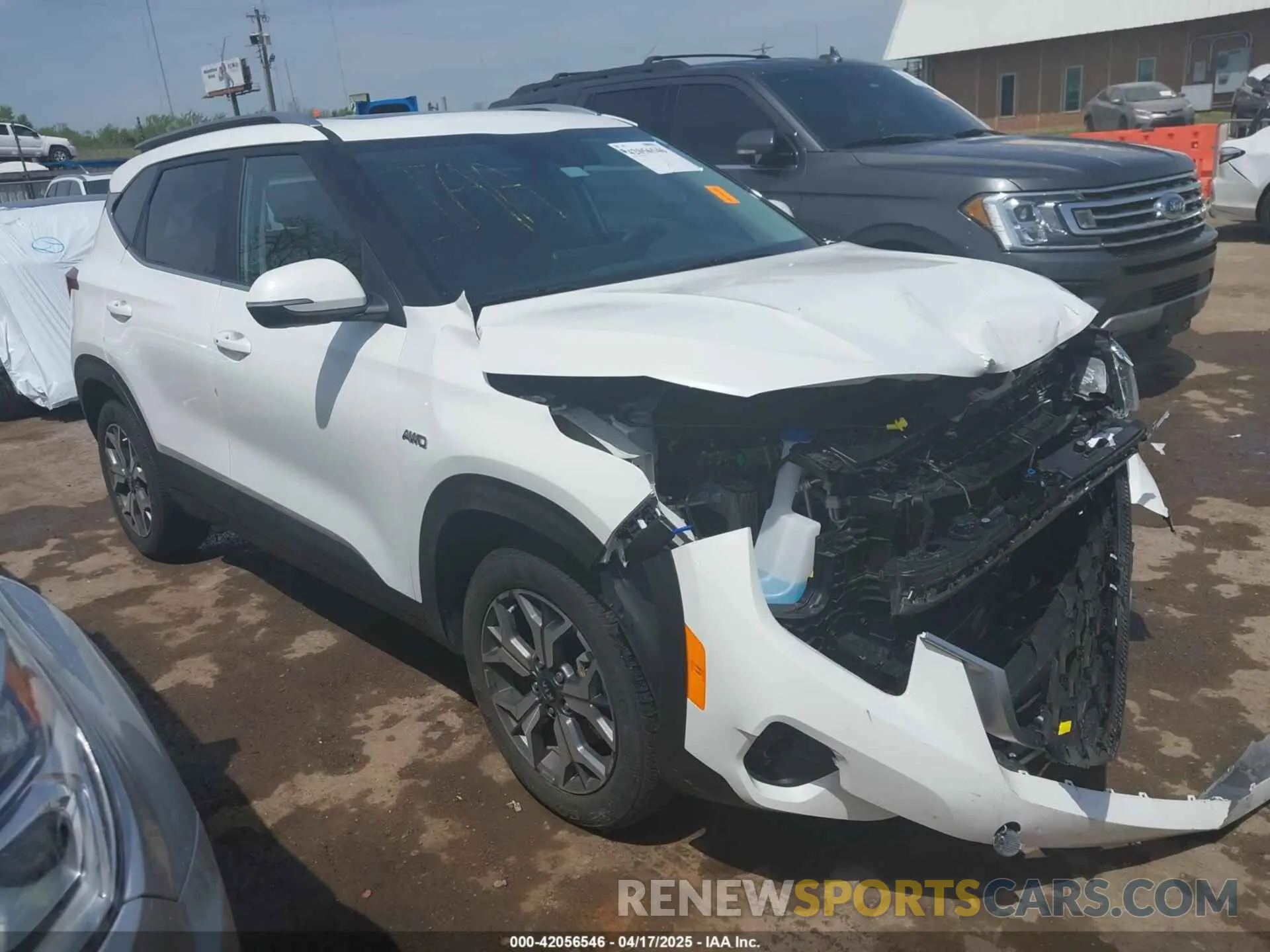 1 Photograph of a damaged car KNDERCAA3M7229080 KIA SELTOS 2021