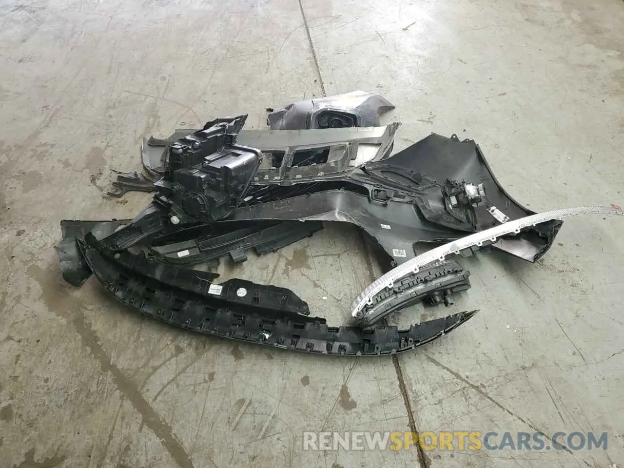 13 Photograph of a damaged car KNDERCAA4M7119123 KIA SELTOS 2021