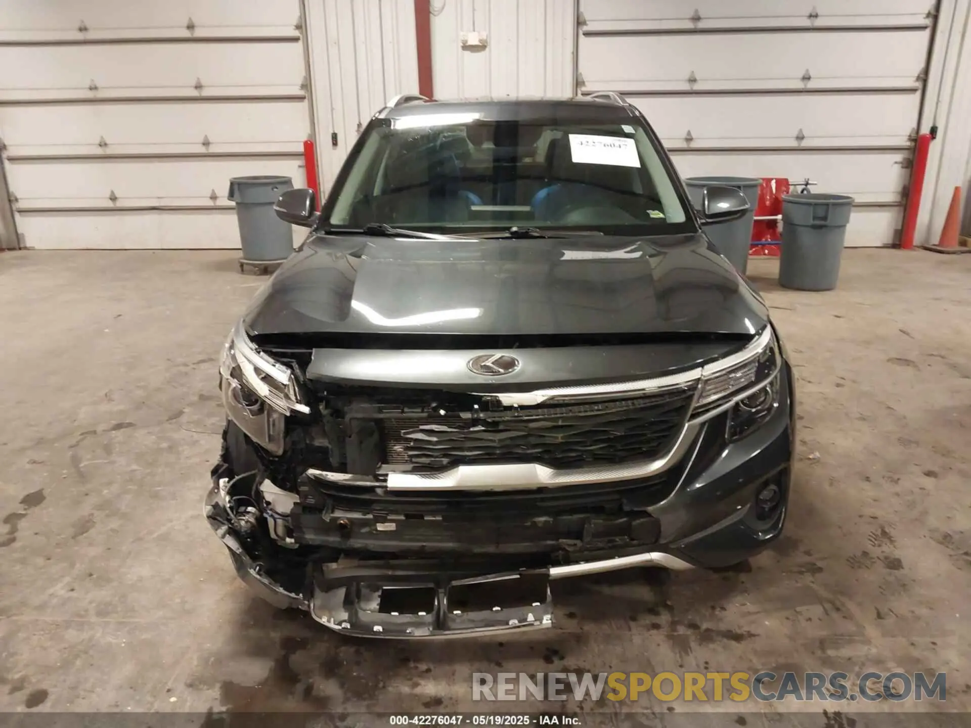 13 Photograph of a damaged car KNDERCAA4M7139369 KIA SELTOS 2021