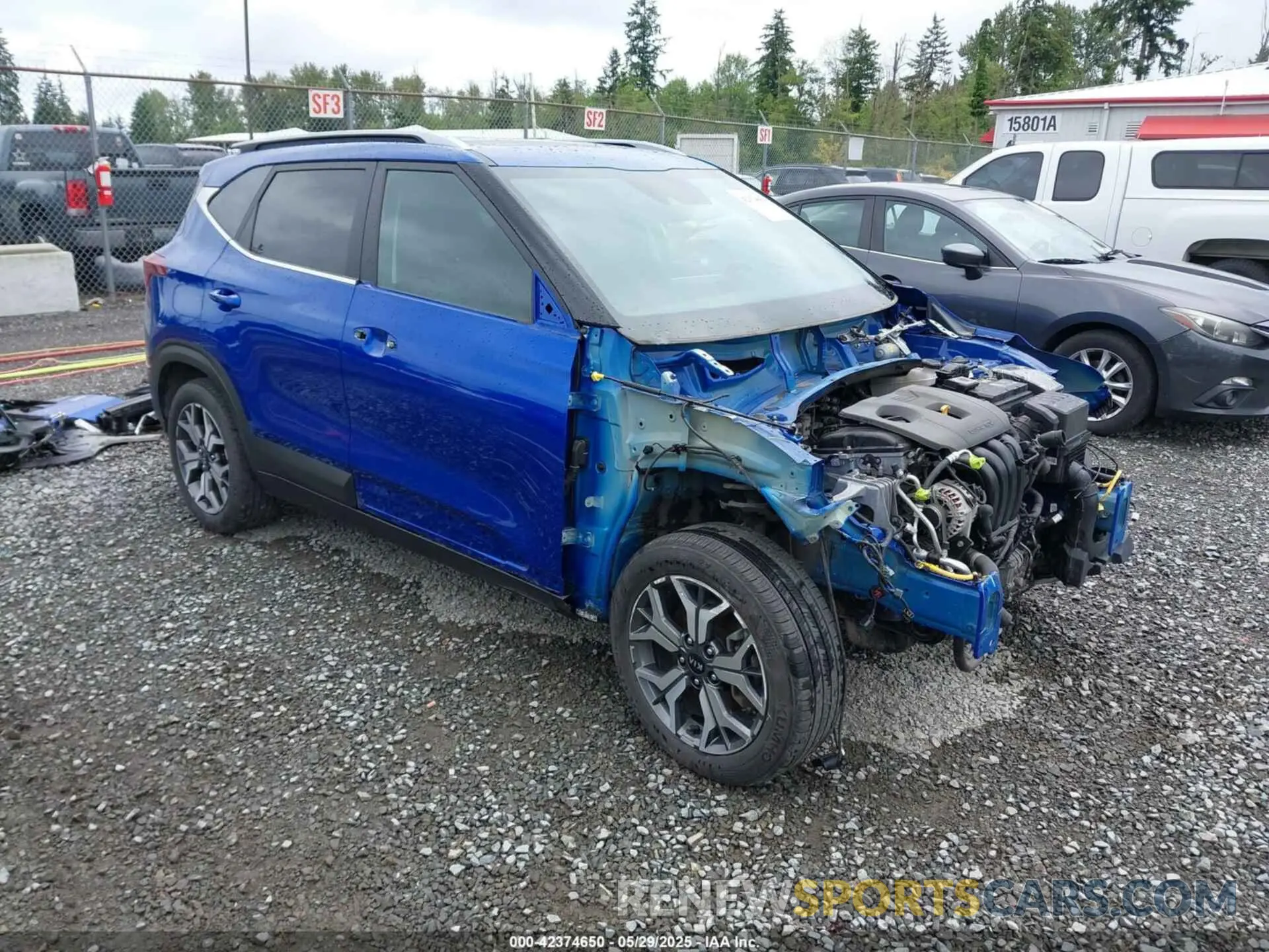 1 Photograph of a damaged car KNDERCAA4M7196056 KIA SELTOS 2021