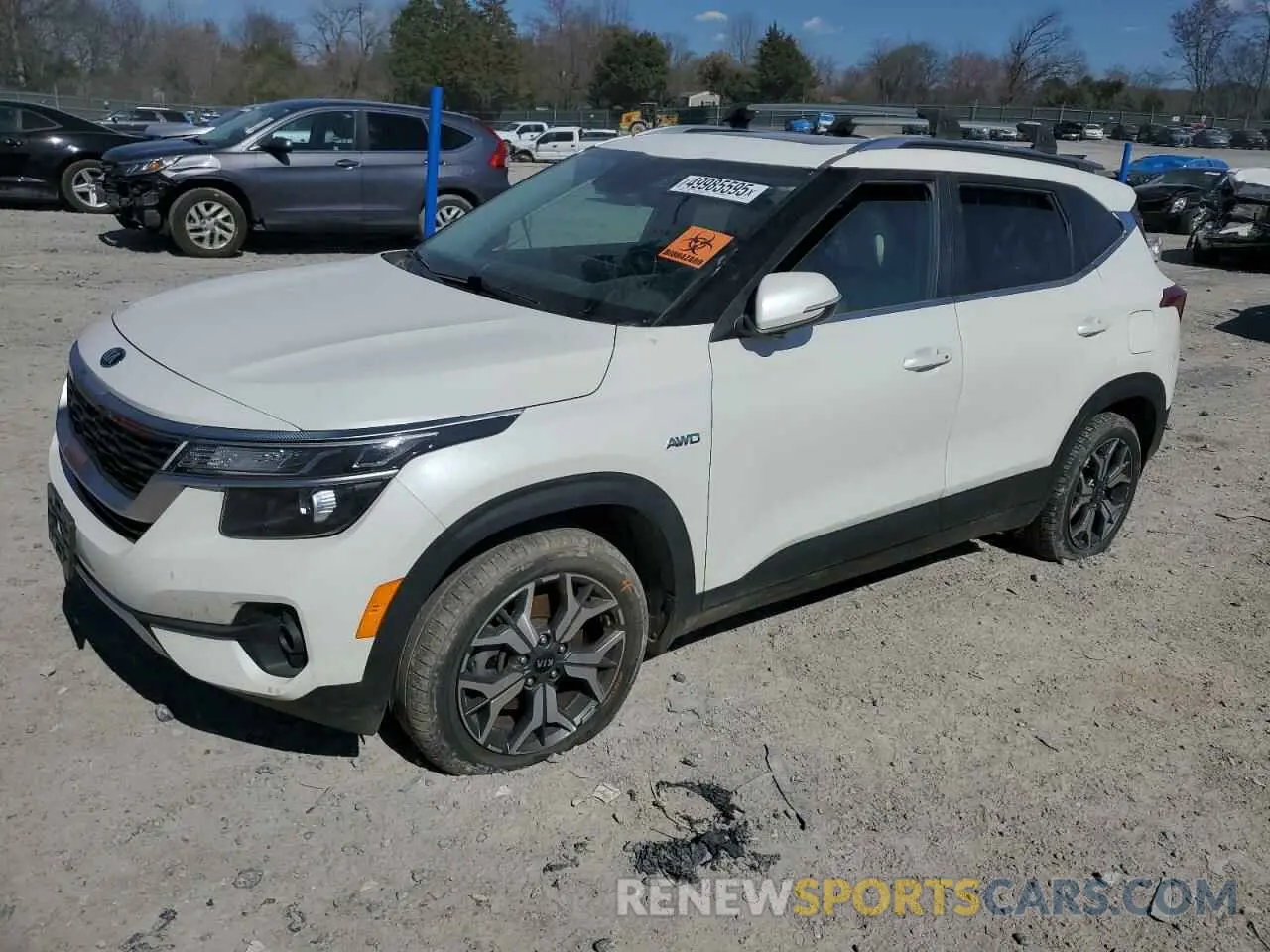 1 Photograph of a damaged car KNDERCAA5M7154298 KIA SELTOS 2021