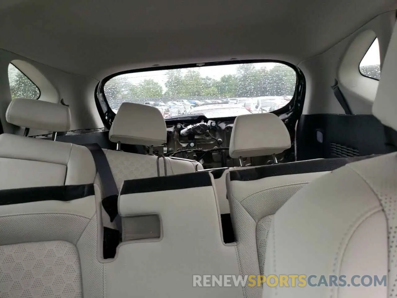 10 Photograph of a damaged car KNDERCAA6M7102971 KIA SELTOS 2021