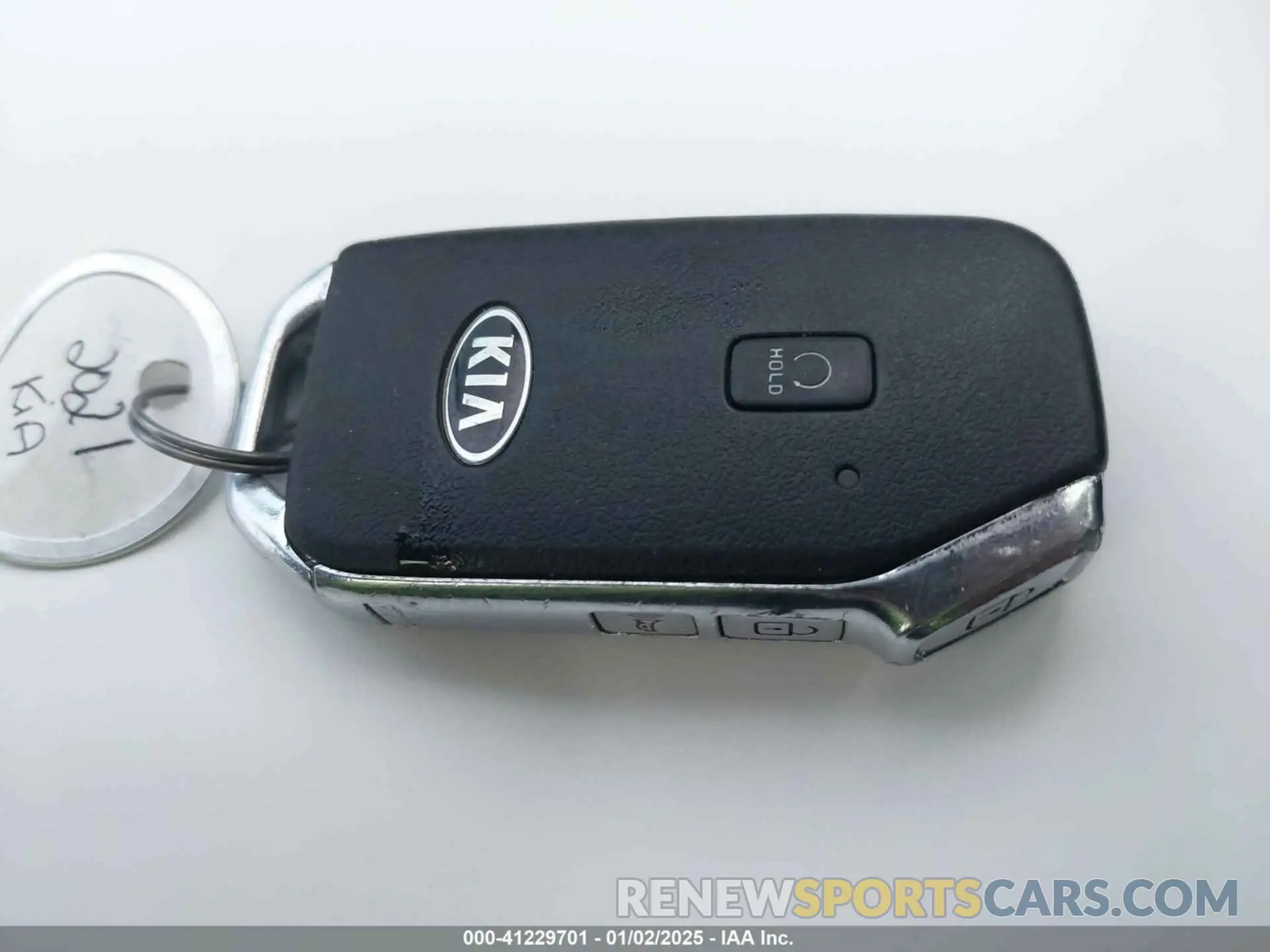 11 Photograph of a damaged car KNDERCAA6M7104087 KIA SELTOS 2021