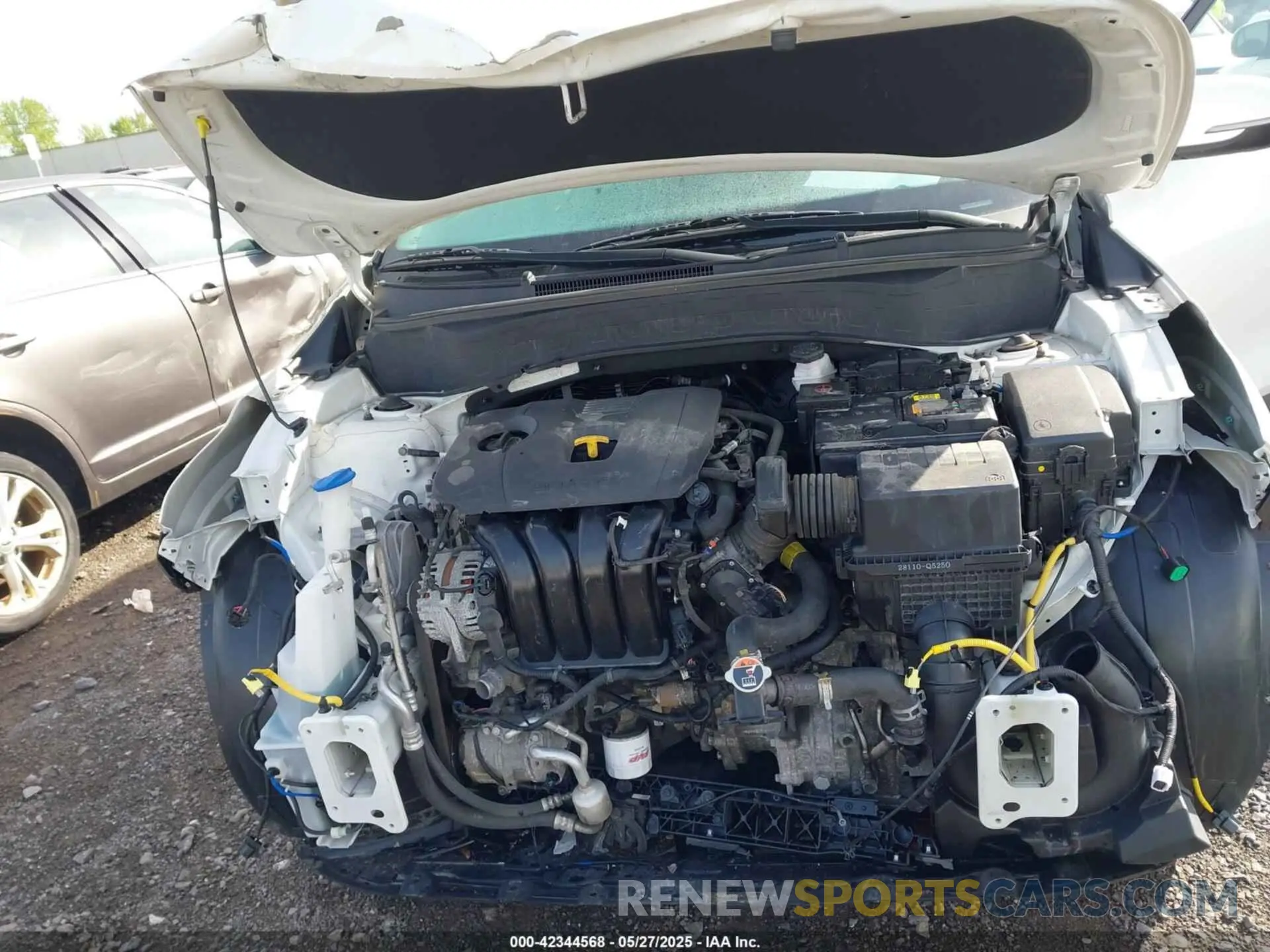 10 Photograph of a damaged car KNDERCAA6M7183678 KIA SELTOS 2021