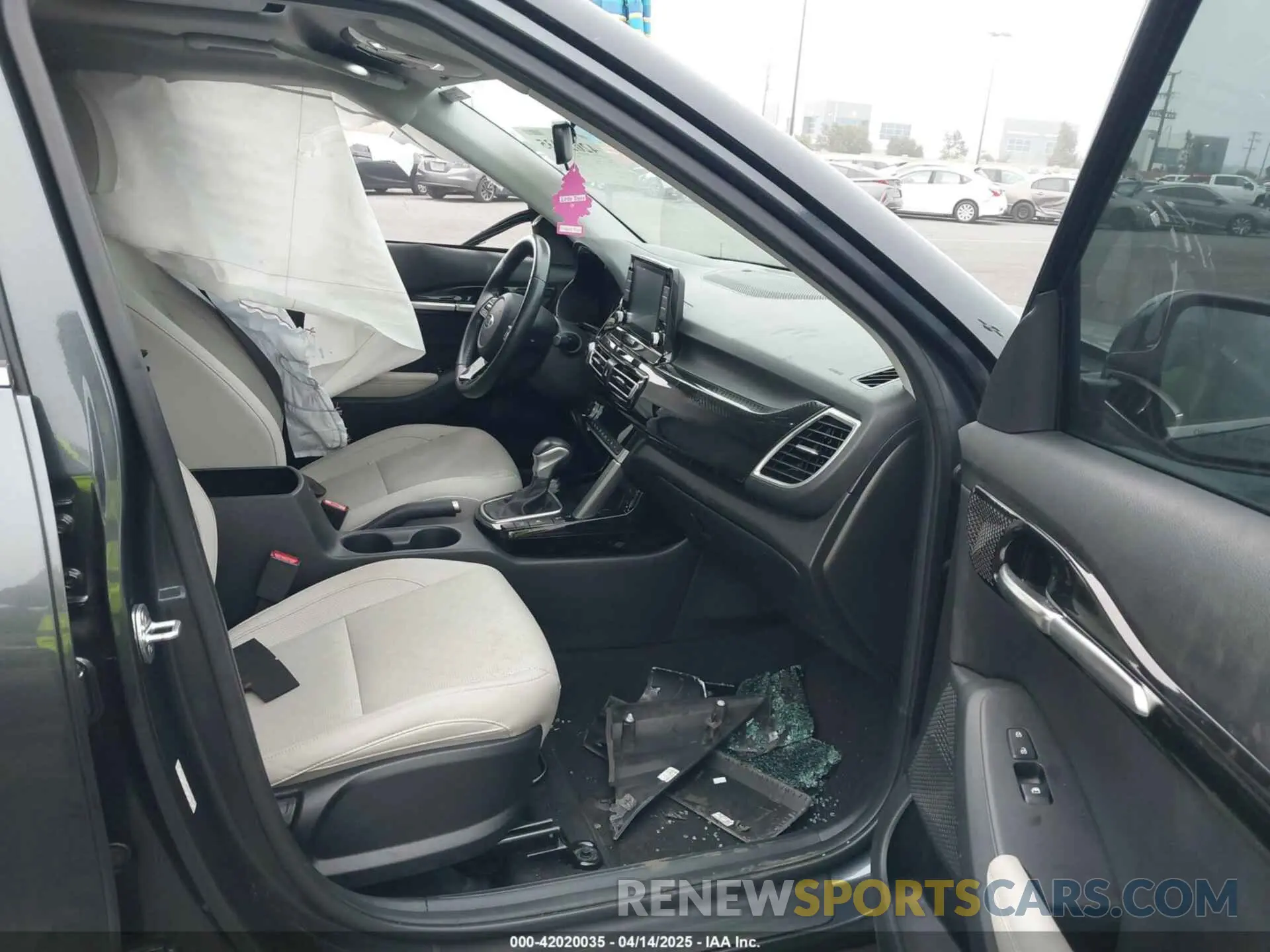 5 Photograph of a damaged car KNDERCAA7M7155081 KIA SELTOS 2021