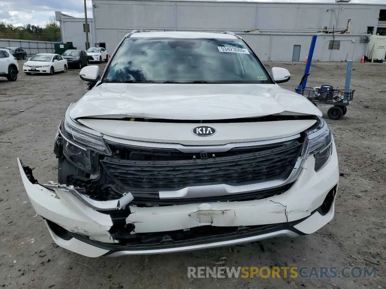 5 Photograph of a damaged car KNDERCAA8M7101935 KIA SELTOS 2021
