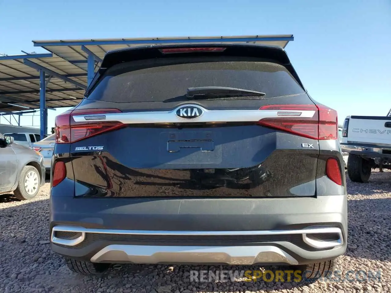 6 Photograph of a damaged car KNDERCAA8M7226532 KIA SELTOS 2021