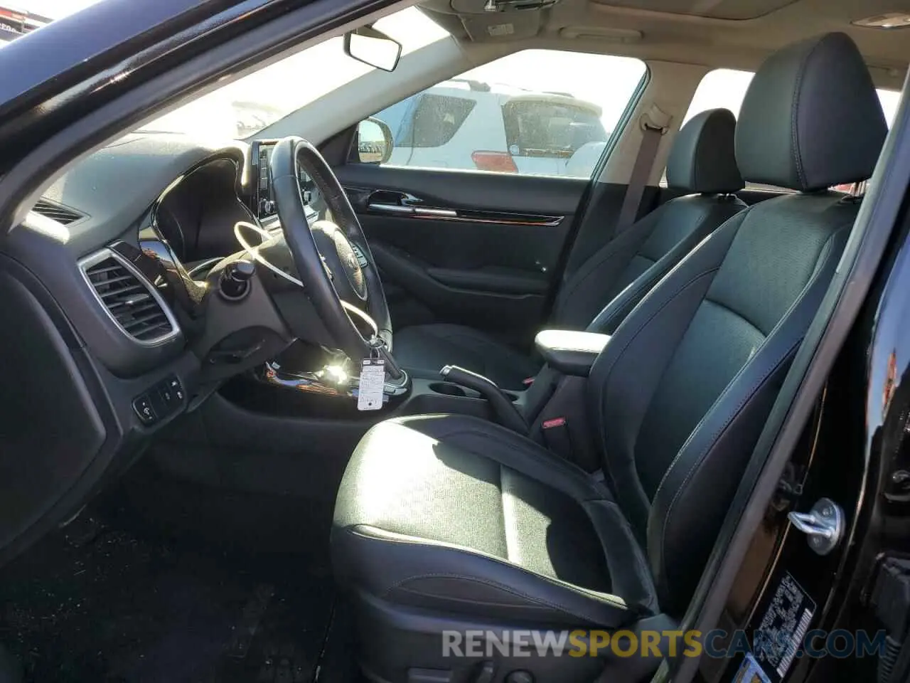 7 Photograph of a damaged car KNDERCAA8M7226532 KIA SELTOS 2021