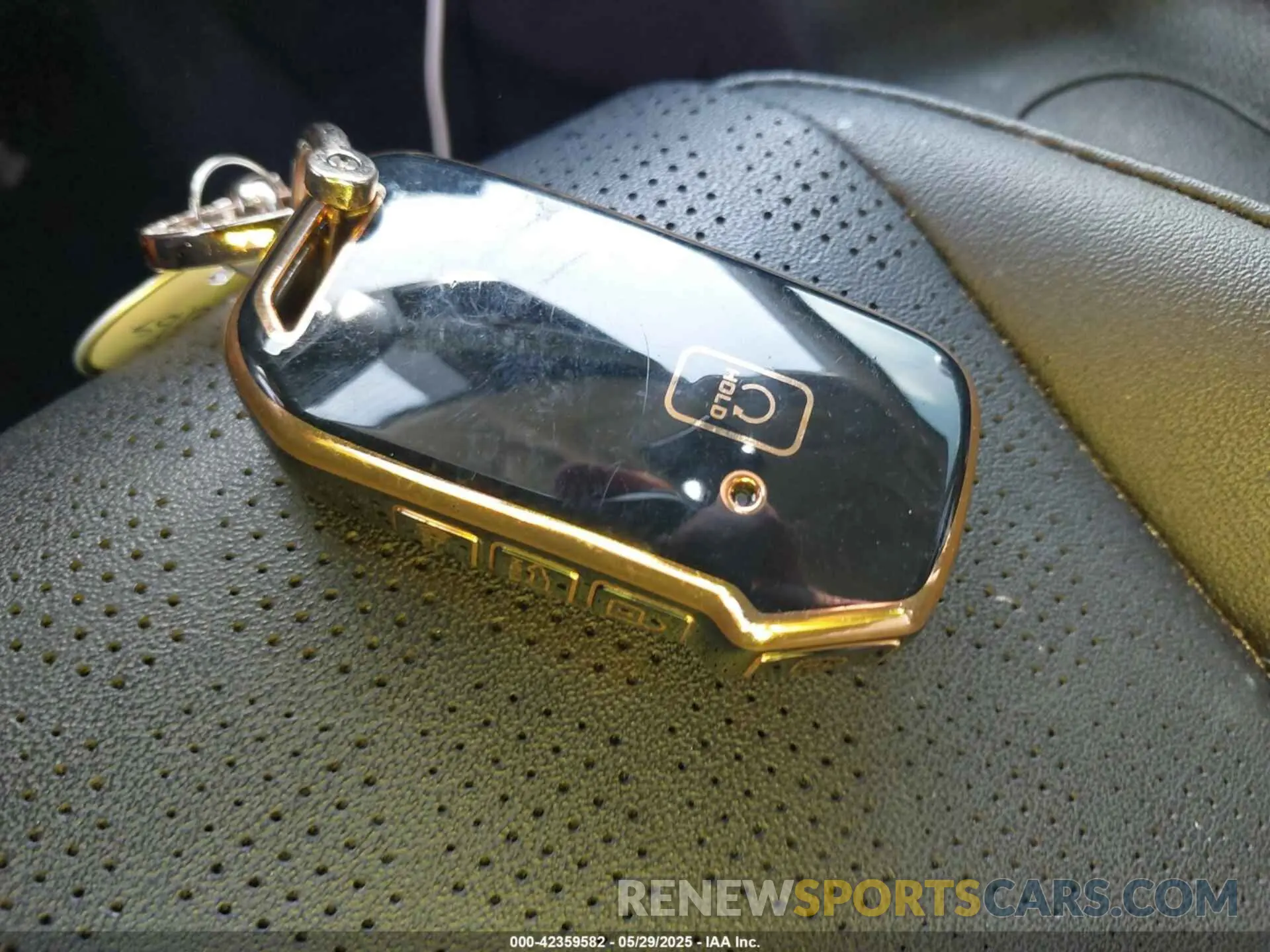 11 Photograph of a damaged car KNDERCAA9M7122793 KIA SELTOS 2021