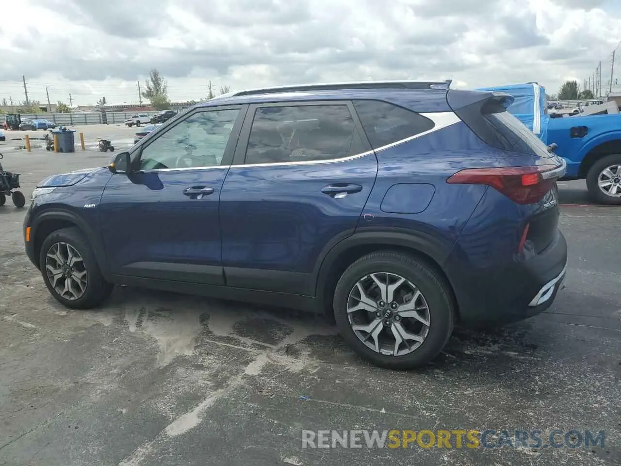 2 Photograph of a damaged car KNDERCAA9M7219461 KIA SELTOS 2021