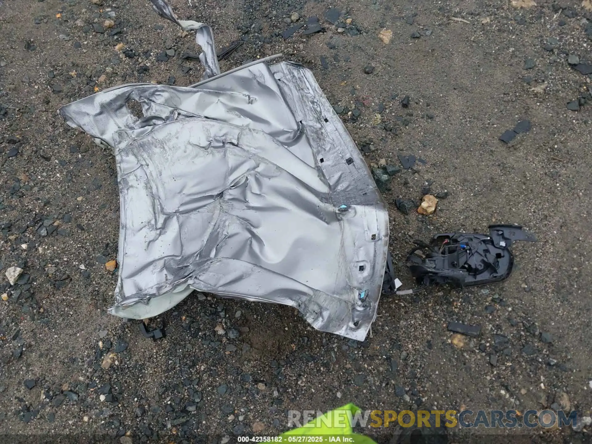 11 Photograph of a damaged car KNDERCAAXM7152773 KIA SELTOS 2021