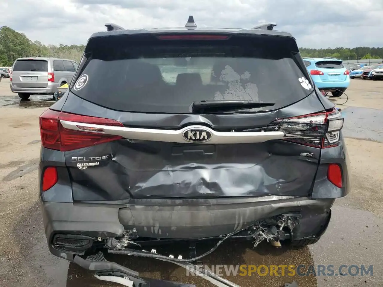 6 Photograph of a damaged car KNDERCAAXM7165376 KIA SELTOS 2021