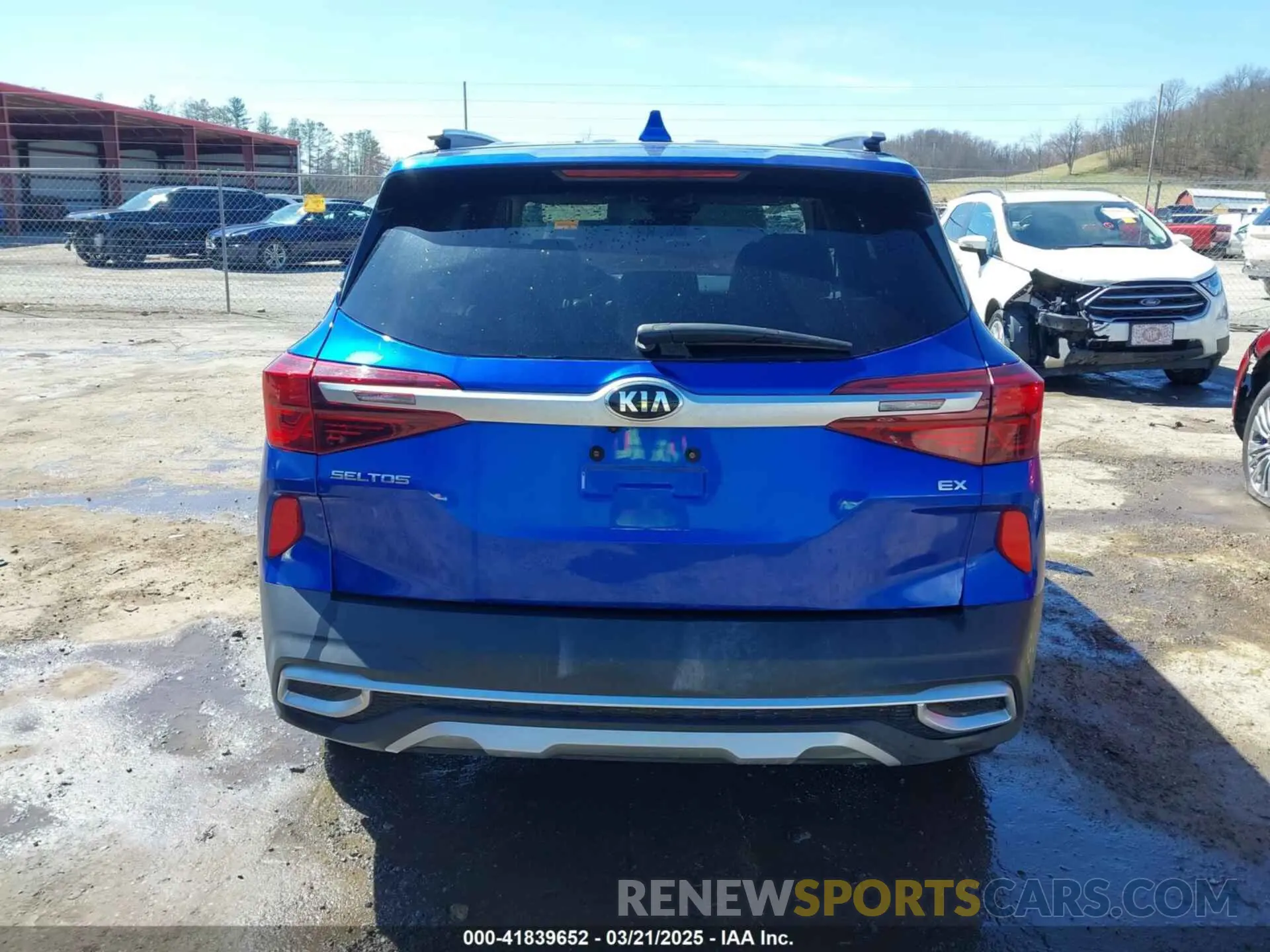 16 Photograph of a damaged car KNDERCAAXM7167273 KIA SELTOS 2021