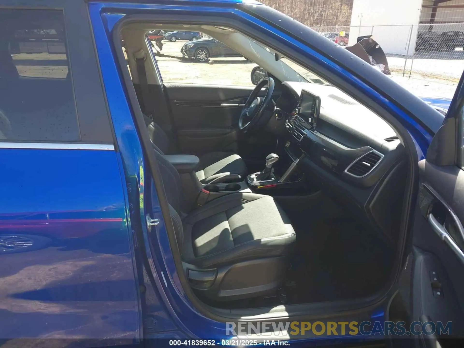 5 Photograph of a damaged car KNDERCAAXM7167273 KIA SELTOS 2021