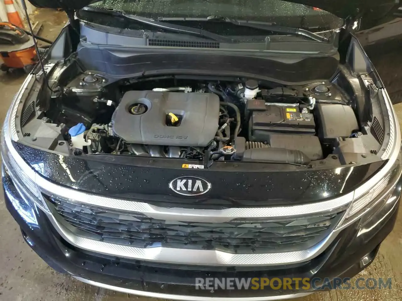 12 Photograph of a damaged car KNDERCAAXM7196935 KIA SELTOS 2021