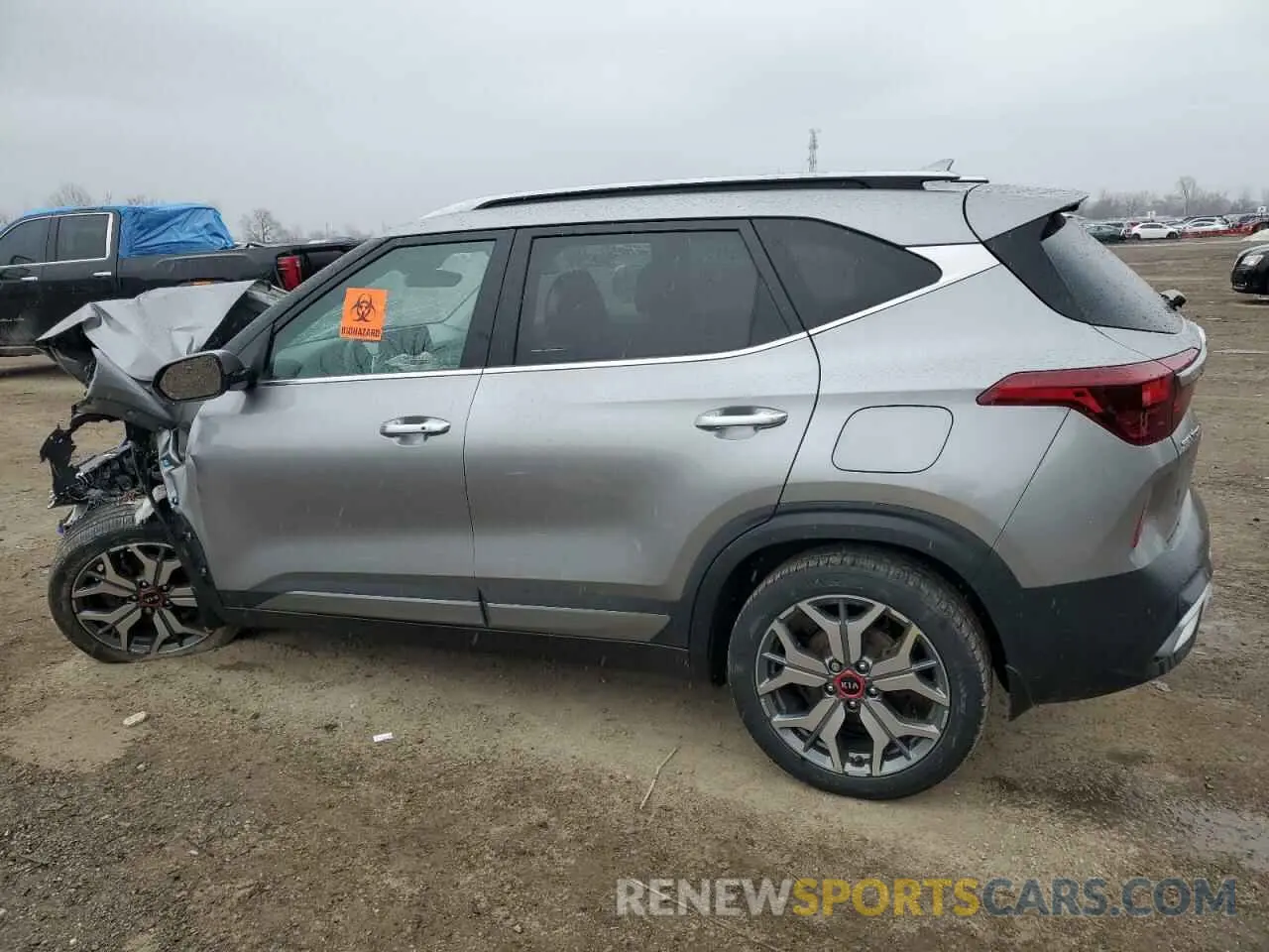 2 Photograph of a damaged car KNDETCA20M7124894 KIA SELTOS 2021