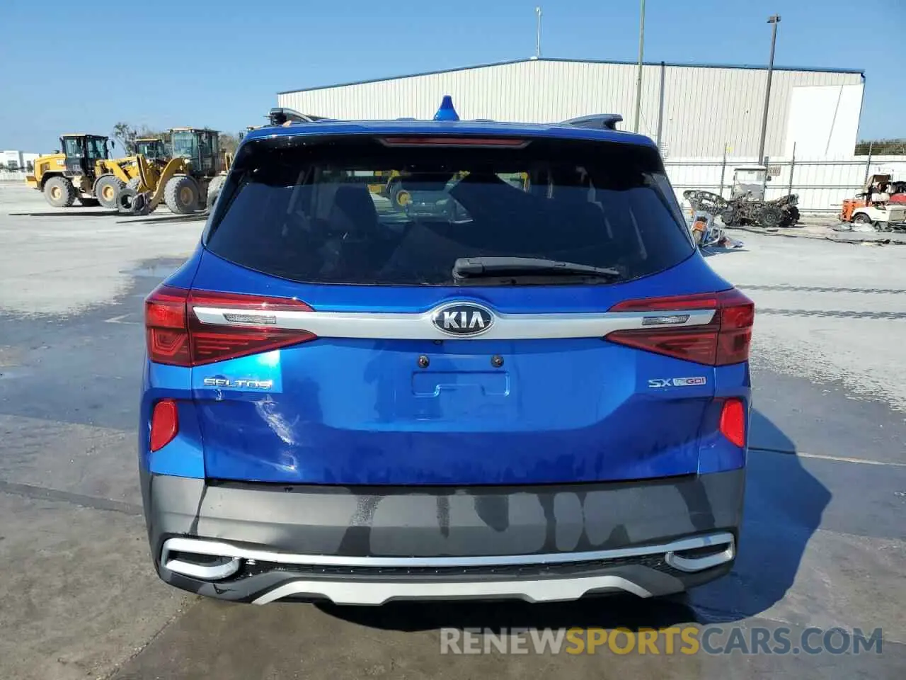 6 Photograph of a damaged car KNDETCA21M7072840 KIA SELTOS 2021