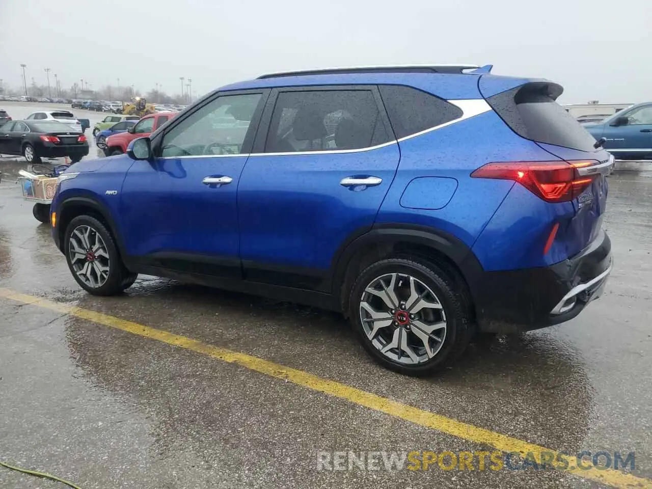2 Photograph of a damaged car KNDETCA21M7111314 KIA SELTOS 2021