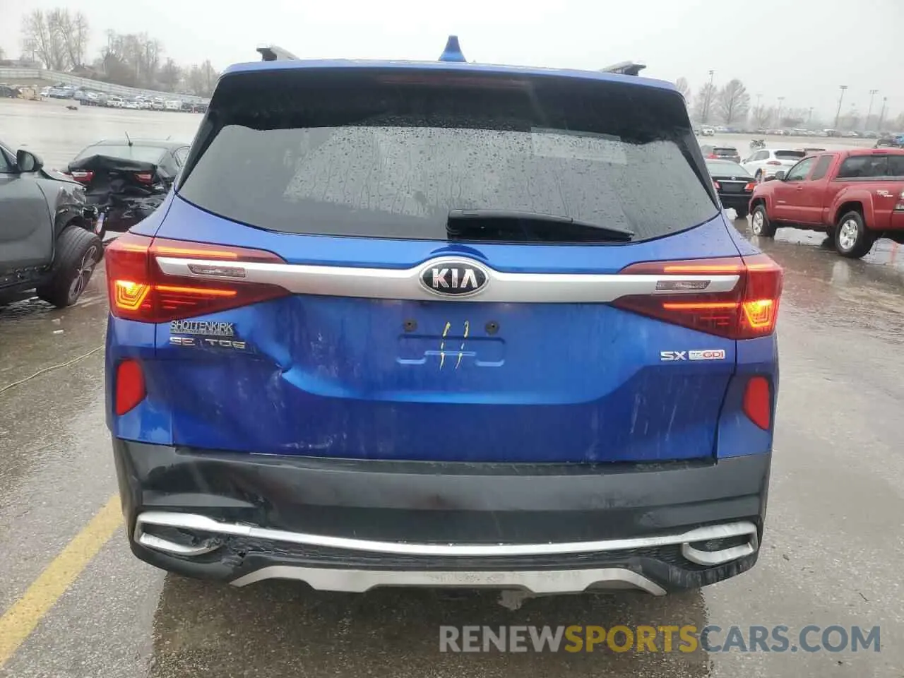 6 Photograph of a damaged car KNDETCA21M7111314 KIA SELTOS 2021