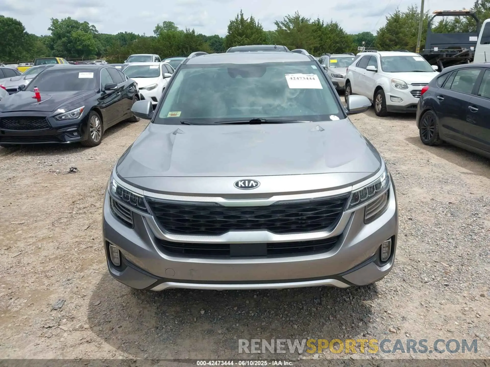 12 Photograph of a damaged car KNDETCA21M7143521 KIA SELTOS 2021