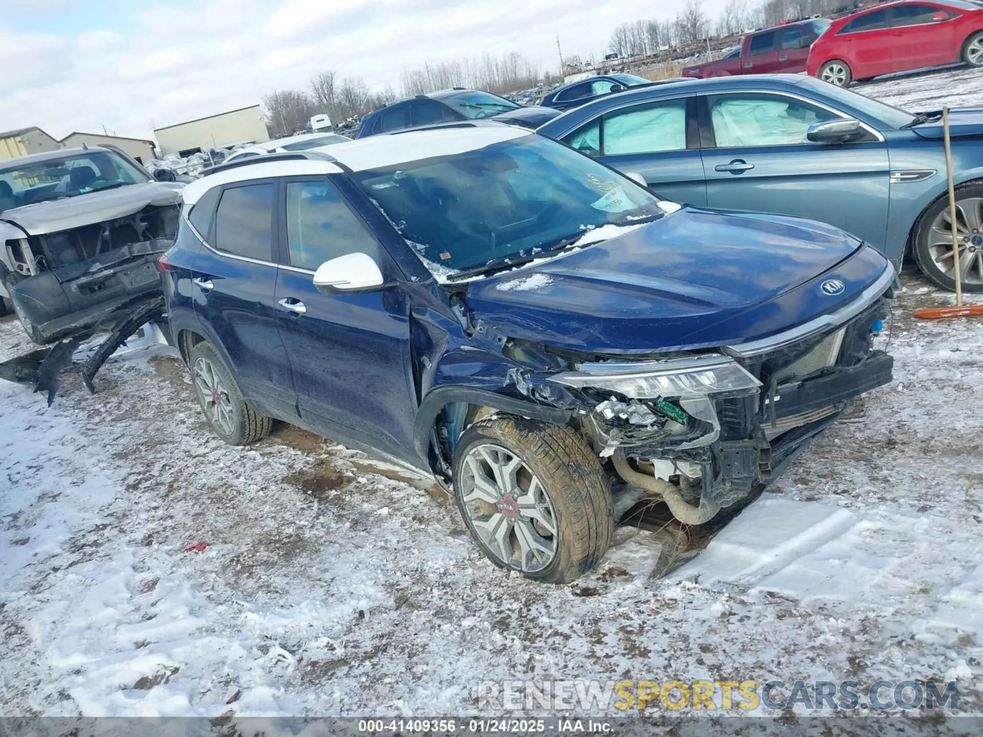 1 Photograph of a damaged car KNDETCA21M7185753 KIA SELTOS 2021
