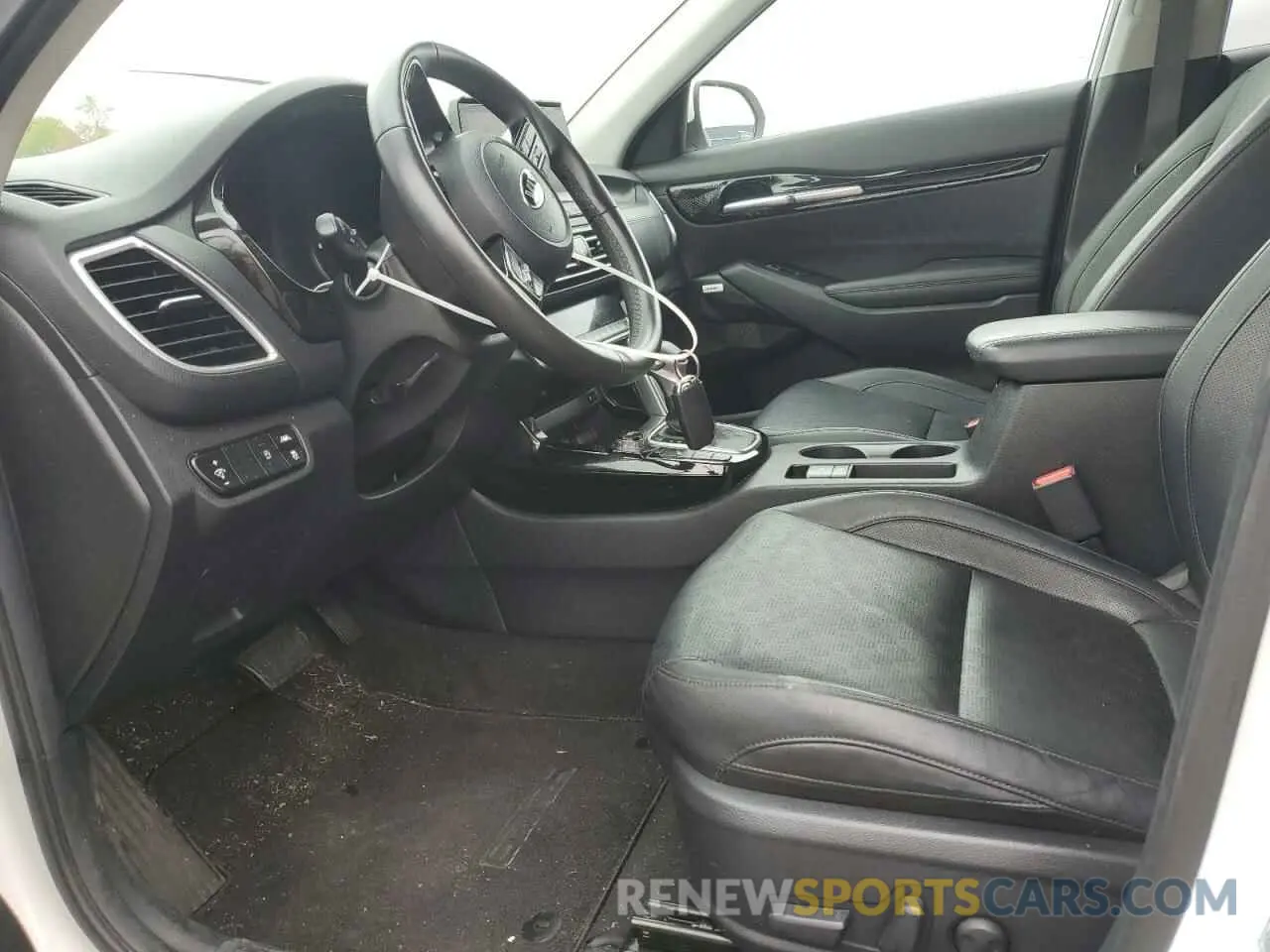 7 Photograph of a damaged car KNDETCA21M7189379 KIA SELTOS 2021