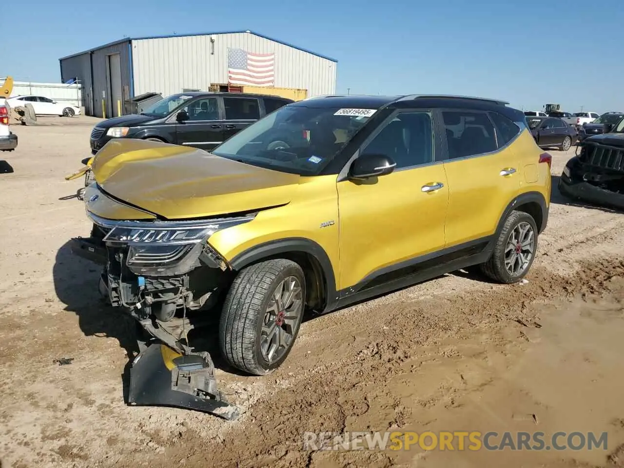 1 Photograph of a damaged car KNDETCA22M7054427 KIA SELTOS 2021