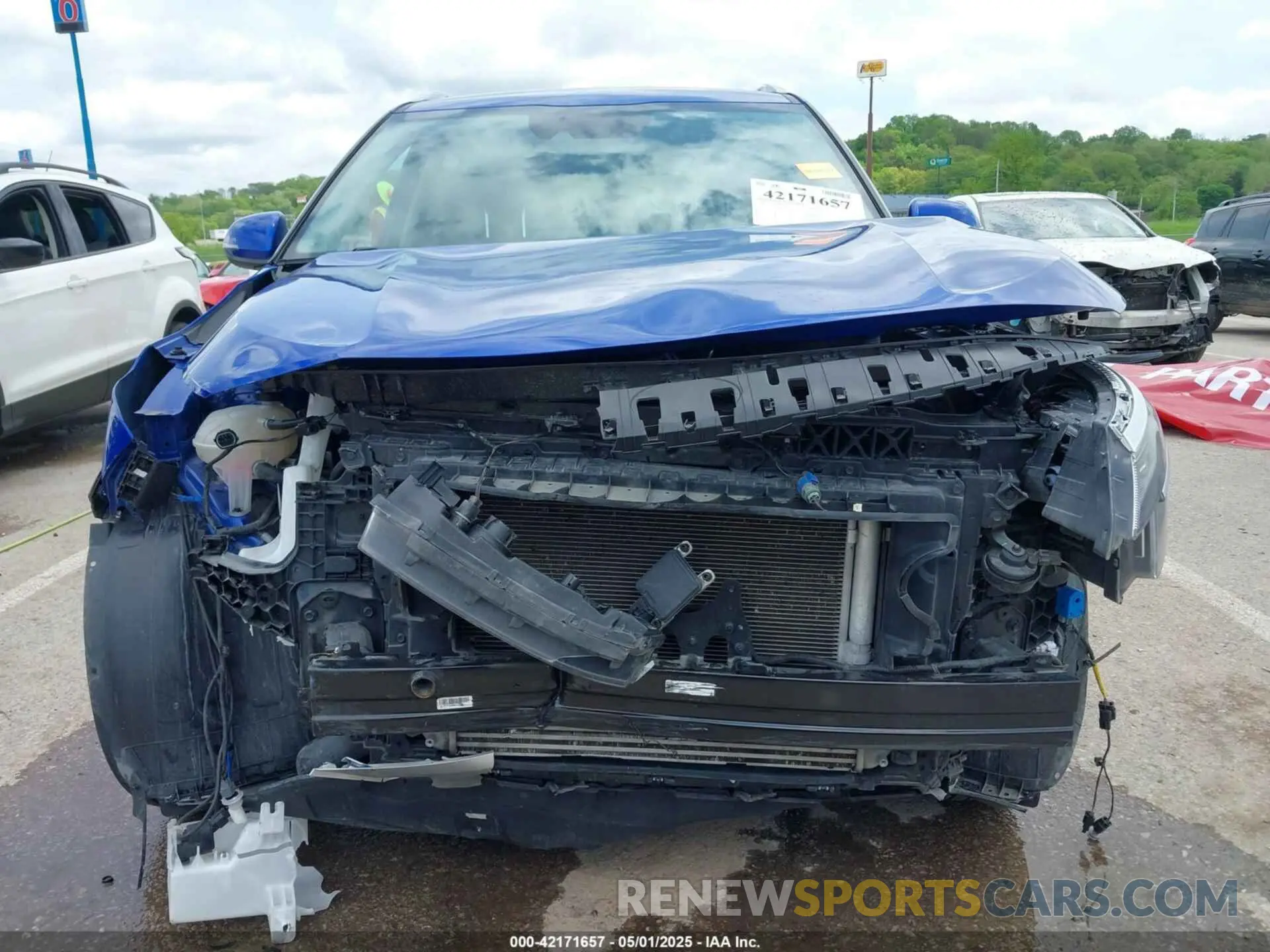 13 Photograph of a damaged car KNDETCA22M7173899 KIA SELTOS 2021