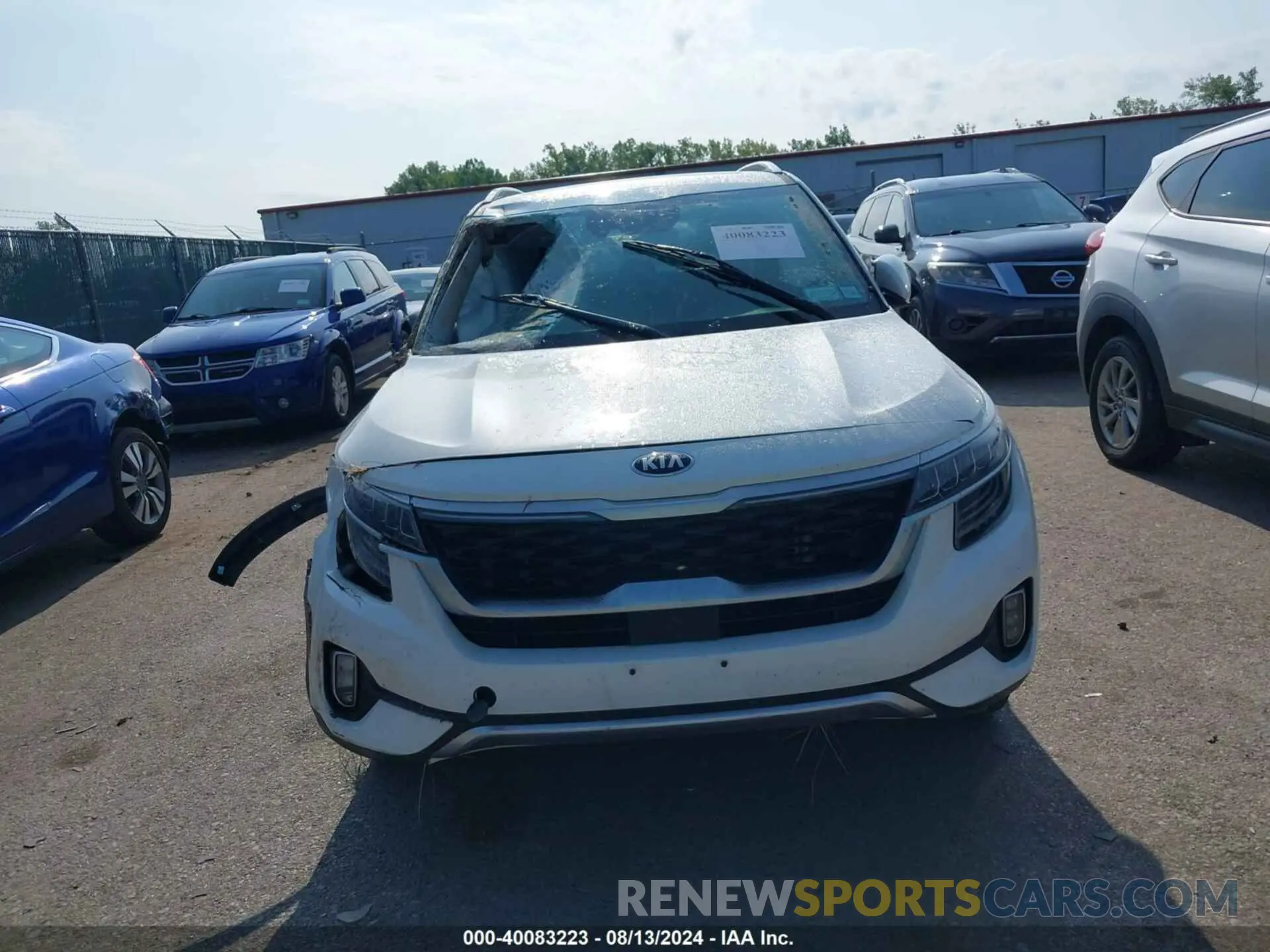 12 Photograph of a damaged car KNDETCA23M7175659 KIA SELTOS 2021