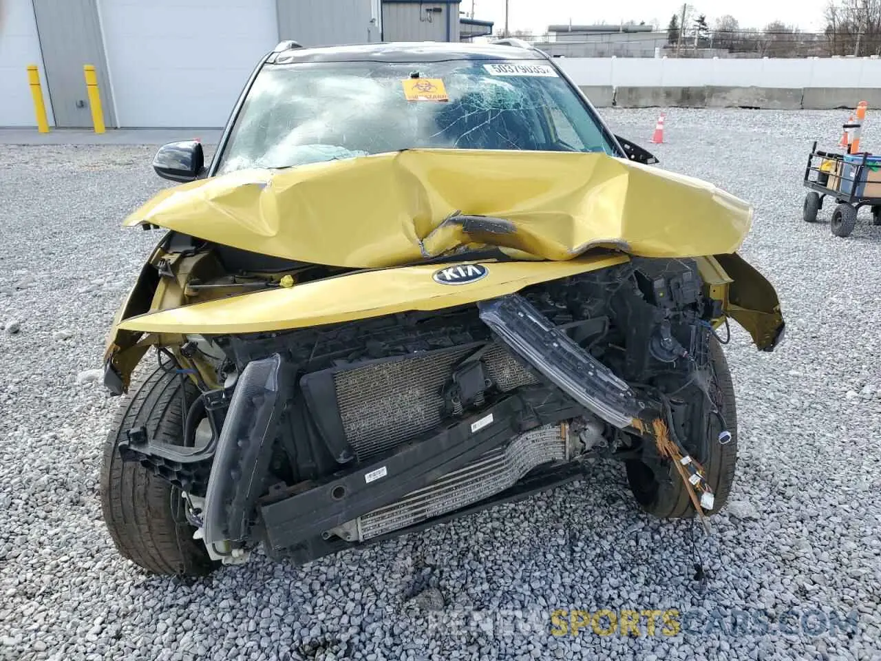 5 Photograph of a damaged car KNDETCA26M7060649 KIA SELTOS 2021