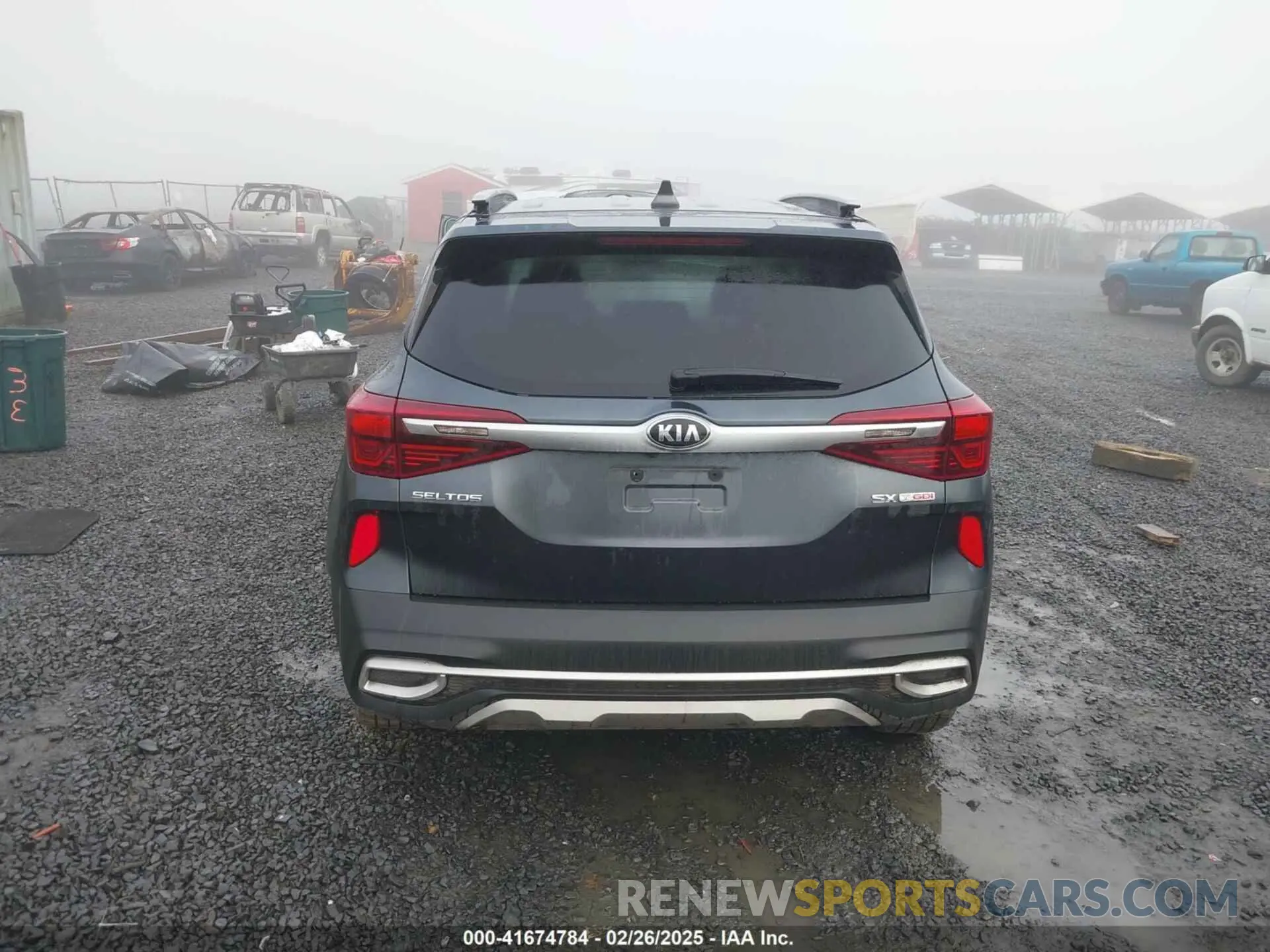 16 Photograph of a damaged car KNDETCA26M7182220 KIA SELTOS 2021