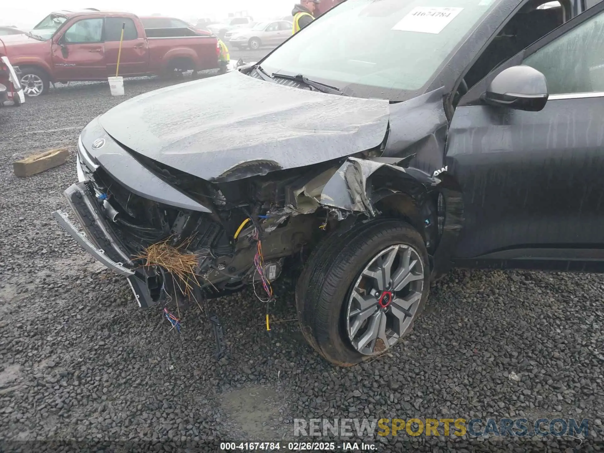 6 Photograph of a damaged car KNDETCA26M7182220 KIA SELTOS 2021